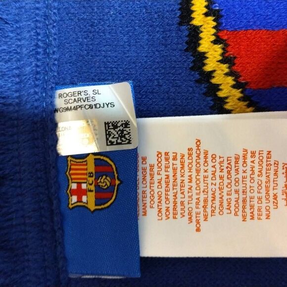 FBC Barcelona Authentic Official Licensed Reversible Soccer Scarf Winter Blue NW - Picture 10 of 11